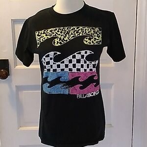 Billabong small skateboard 🛹 shirt